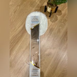 Barely Xtensions 20” Ultra Seamless 10 piece Hair Extensions- Balayage Blonde